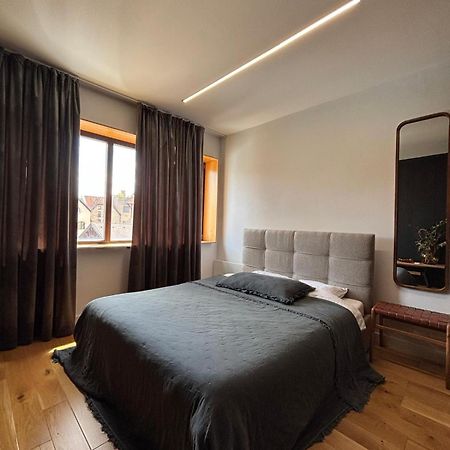 Apartman Zara Комарно Екстер'єр фото