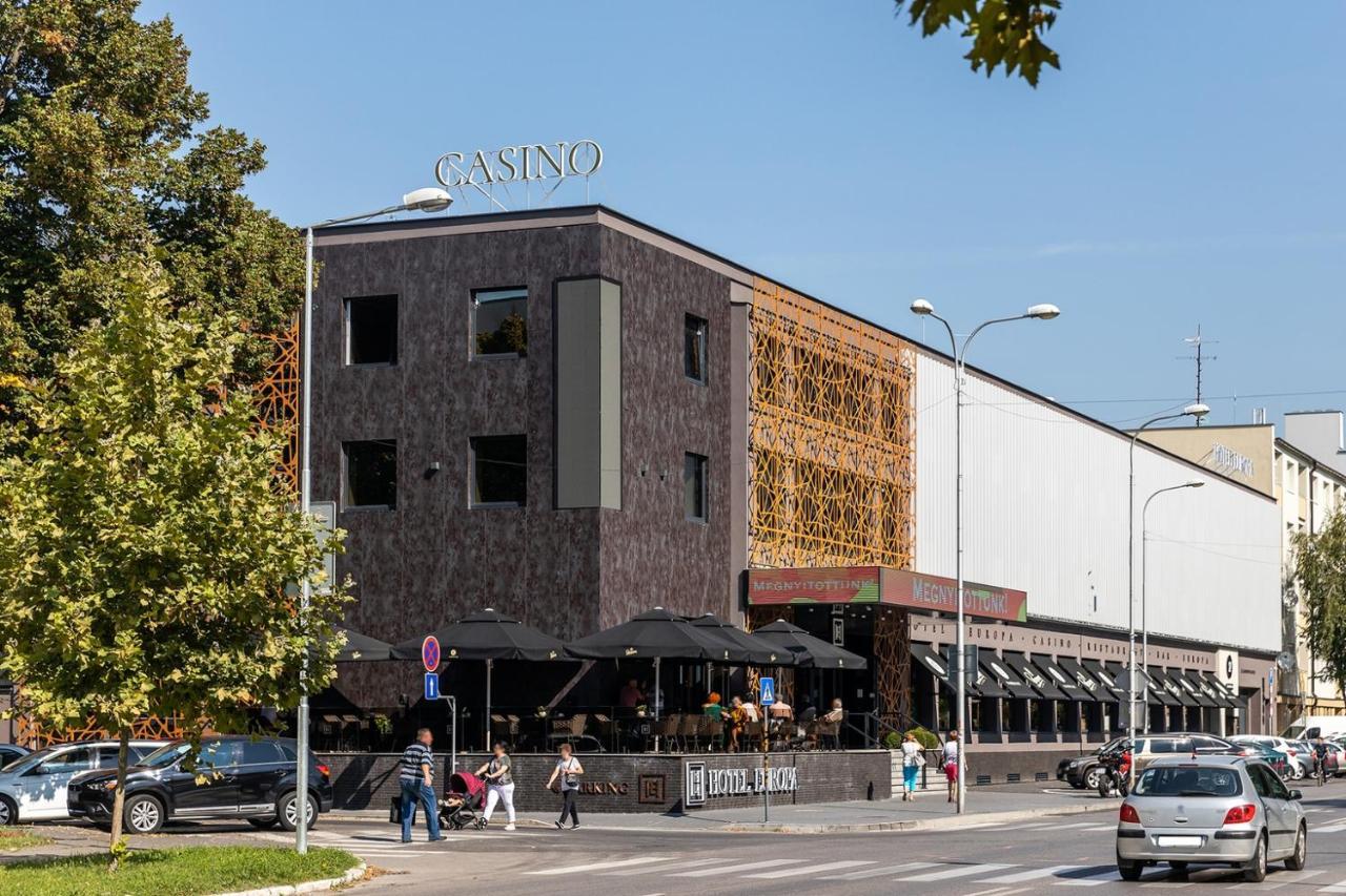 Apartman Zara Комарно Екстер'єр фото